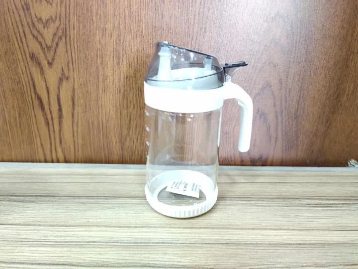 Glass%20oil%20jar%20750%20ml.Oil%20Dispenser%20for%20Kitchen,%20Oil%20Containers%20for%20Kitchen,%20Oil%20Bottle%20for%20Kitchen.CD:470.%20-%20Image%203