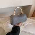 Gold Bag Unique Hand Handle New Fashion Chain 2024 Summer Handbag Banquet Bag One Shoulder Crossbody Outlet.