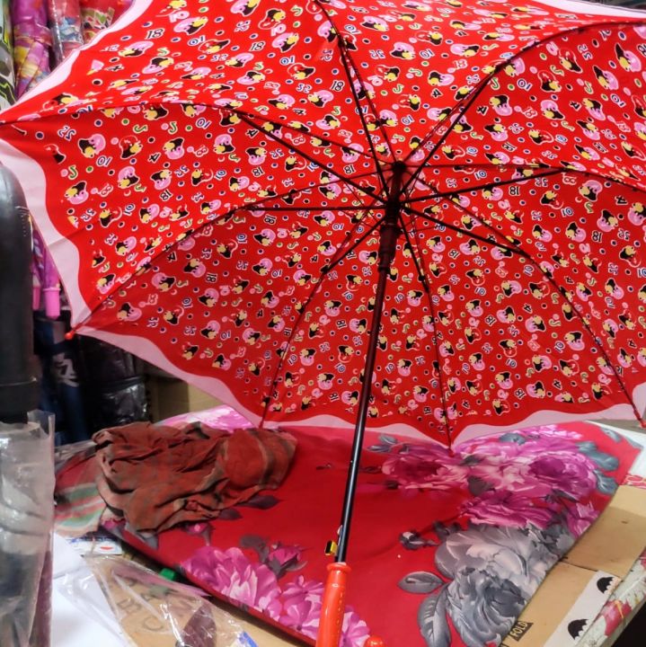 Custom%20Printed%20Umbrella%20For%20Kids%20With%20Whistle%20-%20Keep%20Kids%20Dry%20In%20Style%20Custom-Printed%20Whistle%20Umbrella,%20Adding%20Fun%20To%20Rainy%20Days%20-%20Image%207