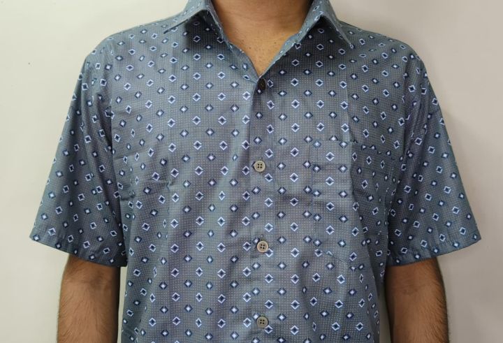 Men's%20Short%20Sleeve%20Printed%20Casual%20Shirt%20-%20Image%202