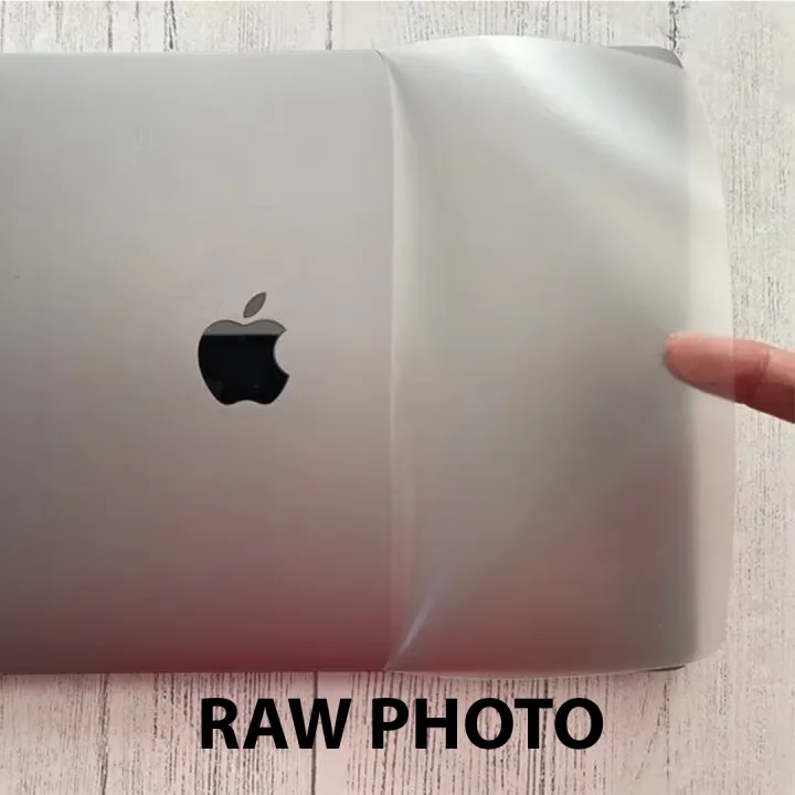 Transparent%20Laptop%20Sticker%20Laptop%20Skin%20Vinyl%20Decal%20Laptop%20Sticker%20For%20Any%20Kind%20of%20Laptop%20-%20(10.5X15.5%20Inch)%20-%20LSKN-P-01%20-%20Handy%20Commodity%20-%20Image%204