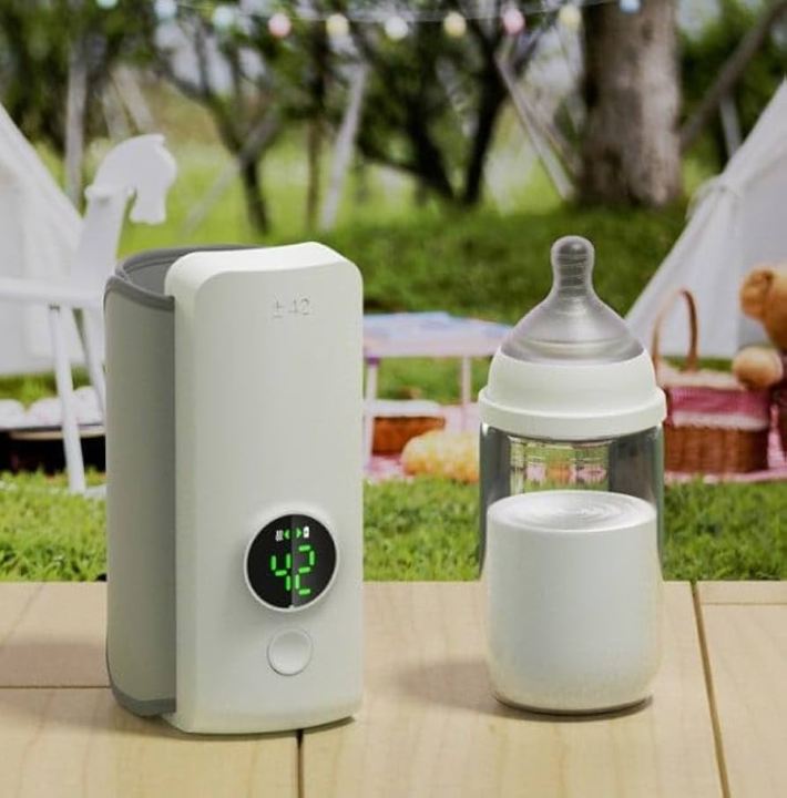 Compact Baby Bottle Warmer with Temperature Adjustment – Rechargeable Milk Heating Device