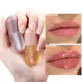 DEROL Volumizing Lip Plumper - Moisturizing. 