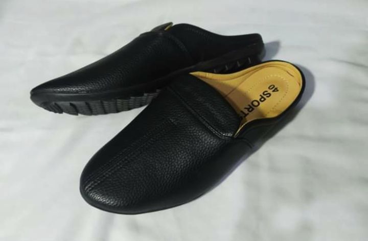 Glossy%20loafers%20shoes%20for%20man%20fashionable%20half%20loafers%20with%20soft%20leather%20fabrics%20and%20rubber%20sool%20-%20Loafer%20For%20Men%20-%20Image%203