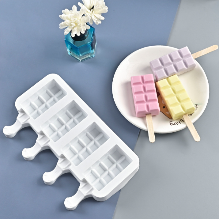 Silicone%20Ice%20Cream%20Mold%20%E2%80%93%204-Hole%20Small%20Block%20Shape,%20BPA-Free%20Ice%20Pop%20&%20Ice%20Cream%20Maker%20-%20Image%204