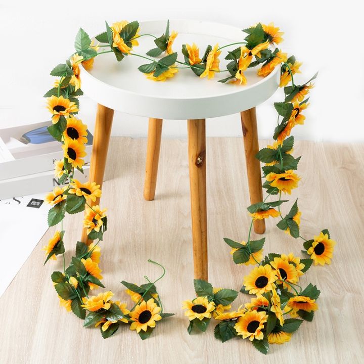 Artificial%20Sun-Kissed%20Sunflower%20Decorative%20Vine%20Decoration%20-%20Image%203