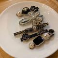 5 Pcs/Set Retro Pearl Hair Clip For Girls Women Simple Design Froral Side Clip Hair Accessories. 