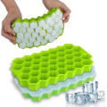37 Cavities Honeycomb Shaped Stackable Durable Dishwasher Safe Silicone Ice Cube Tray Mold Maker With Lid. 