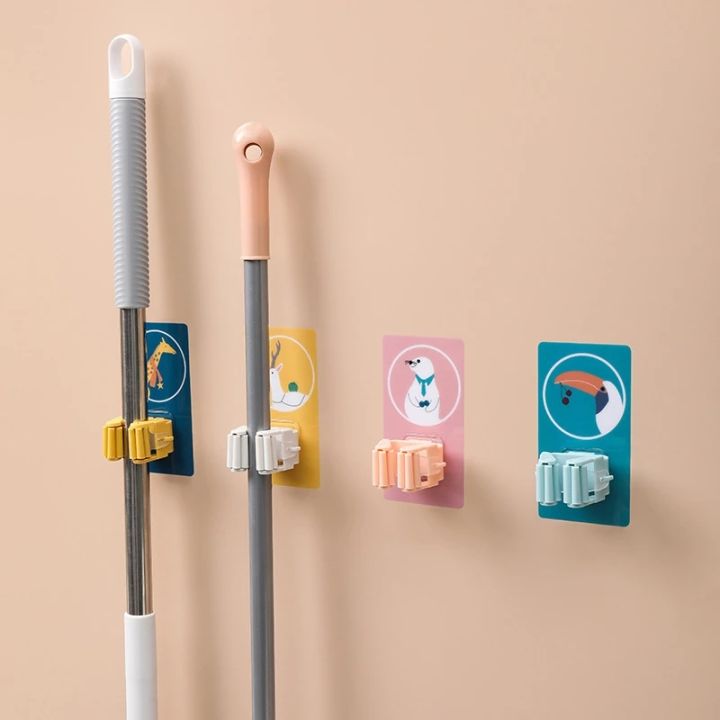1/3Pcs%20Cartoon%20Mop%20Sticky%20Hook%20Broom%20Card%20Holder%20Non-marking%20Punch-free%20Hanger%20Wall-mounted%20Mop%20Clip%20-%20Image%202