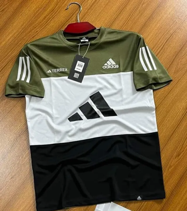 Premium%20Quality%20%20Mesh%20Fabrics%20T-Shirt%20for%20men%20-%20Image%207
