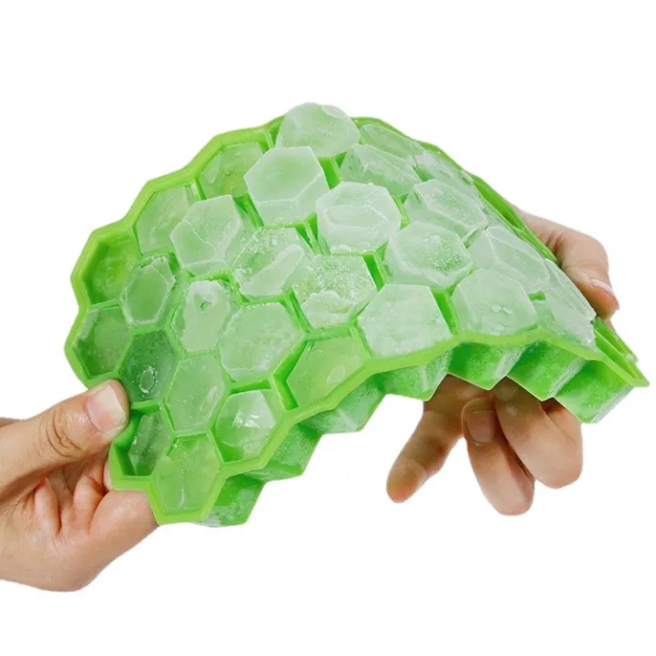 High%20Quality%20Silicone%20Ice%20Cube%20Tray%20with%20Cover%20Food%20Grade%20Small%20Kitchen%20Appliances%20Ice%20Makers%20-%20Image%204