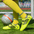 Men's broken football equipment, ball shoes, children's football shoes, children's sports shoes, nail training, students' children's shoes. 