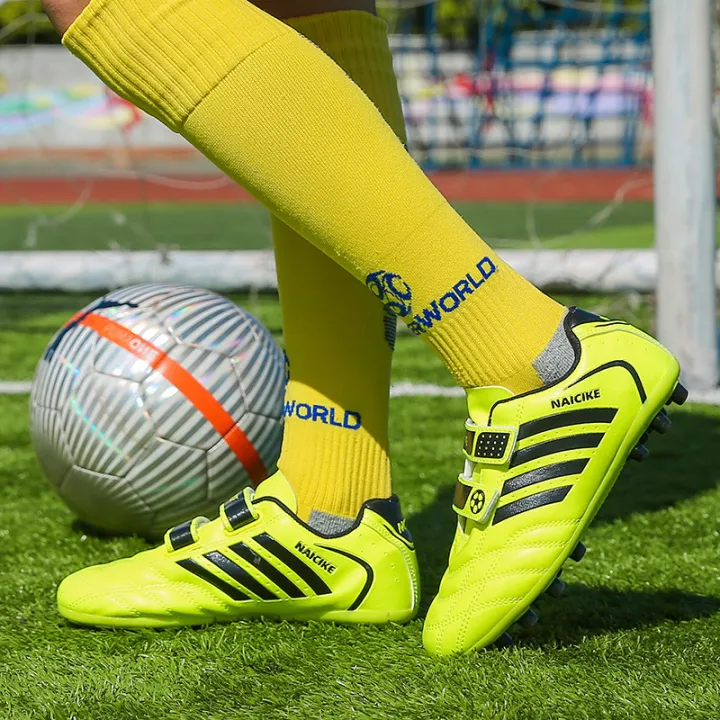 Men's%20broken%20football%20equipment,%20ball%20shoes,%20children's%20football%20shoes,%20children's%20sports%20shoes,%20nail%20training,%20students'%20children's%20shoes%20-%20Image%203