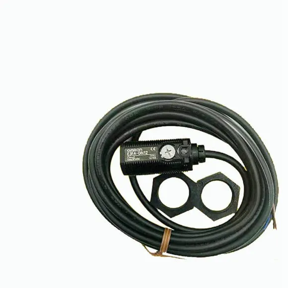 Photo%20Sensor,%20Model:%20E3FA-DN12-D,%2010-30VDC%20-%20Image%203