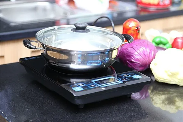 Philips%20HD4911/00%20Daily%20Collection%20Induction%20Cooker%20-%20Image%2010