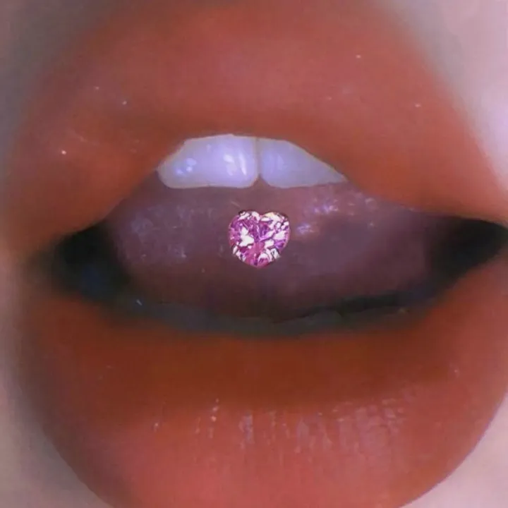 1PC%20Tongue%20Piercing%20Ring%20Heart%20Tongue%20Rings%20Piercing%20Stainless%20Steel%20Earring%20Stud%20Tongue%20Studs%20Barbell%20Pircing%20Jewelry%20for%20Women%20-%20Image%203