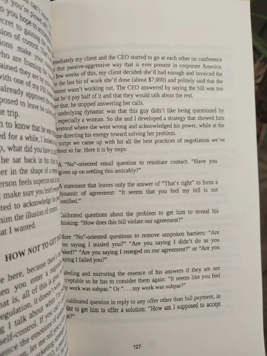 Never%20Split%20the%20Difference%20Negotiating%20as%20if%20Your%20Life%20Depended%20on%20It%20by%20Chris%20Voss%20(Premium%20-%20Paperback)%20-%20Image%205