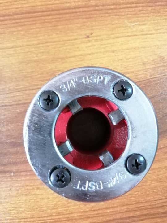 Pipe%20Die%20Head%203/4%20inch%20for%20PVC-PPR-GI%20Pipe%20Thread%20Cutter%20-%20Image%205