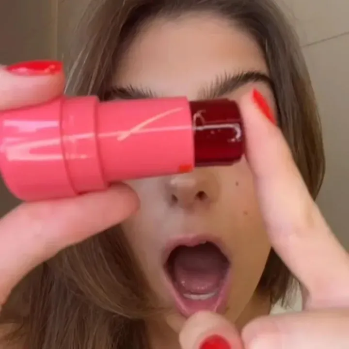 Milk%20Makeup%20Jelly%20Tint%20Stick%203-in-1%20Blush%20Lipstick%20Eye%20Makeup%20Moisturizing%20Glossy%20Lip%20Balm%20Natural%20Cheek%20Lip%20Eye%20Cosmetic%20-%20Image%206