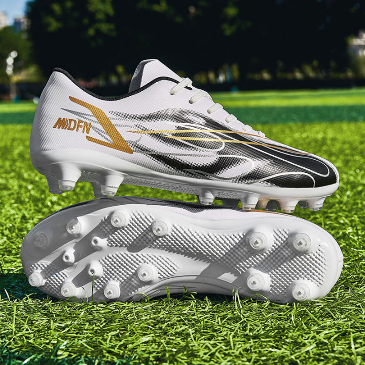 2023%20New%20Low-Top%20Soccer%20Shoes%20Broken%20Nails%20TF%20Youth%20Student%20Training%20Shoes%20AG%20Spike%20Sneaker%20-%20Image%203
