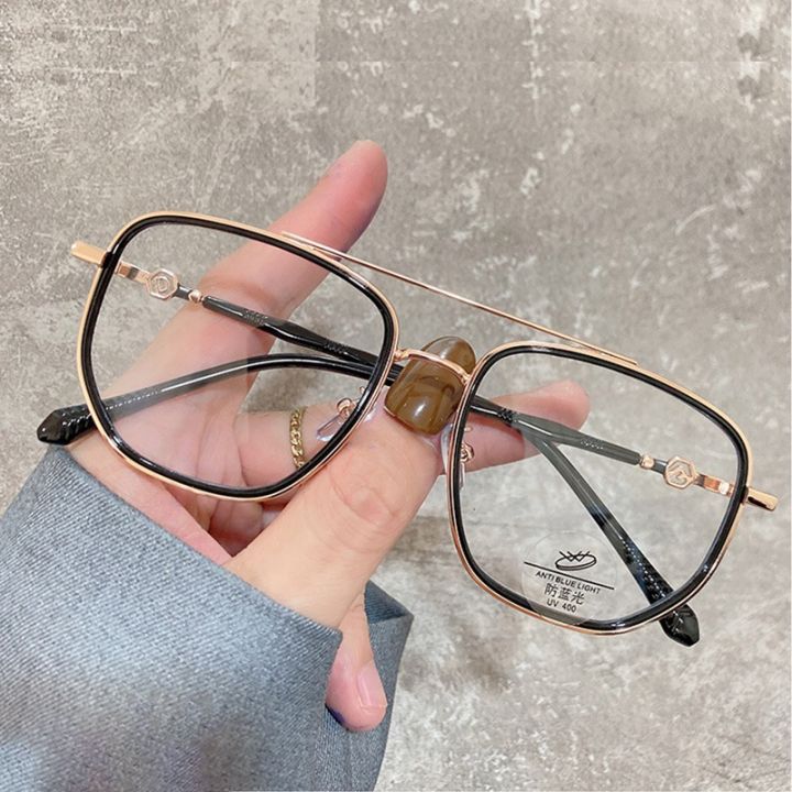 Photochromic%20Graded%20Anti%20Radiation%20Eyeglasses%20Replaceable%20Lens%20Eyeglasses%20Frames%20Transitional%20Prescription%20Glasses%20Index%201.56%20Lenses%20Astigmatism%20Myopic%20-25%20to%20-600%20Auto%20Changing%20Color%20Lens%20Myopia%20Customize%20Optical%20Glasses%20-%20Image%208