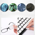 100Pcs / Box Glasses Cleaner Cloth Disposable Degreasing Paper Pre-Moistened Lens Cleaning Wipes for Glass.