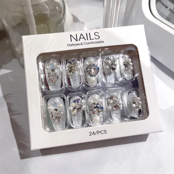 Glitter%20Large%20Crystal%20False%20Nails%2024pcs%203D%20Rhinestone%20Pearl%20Decor%20Bride%20Nail%20Patch%20Shiny%20Korean%20Style%20Artificial%20Nail%20Tips%20-%20Image%206