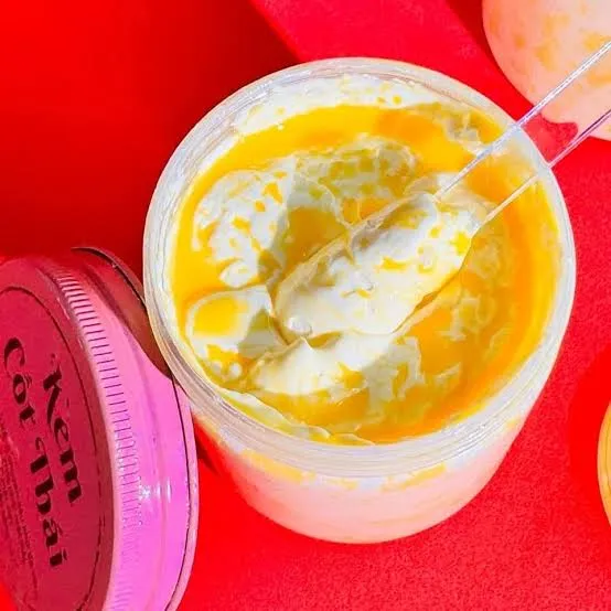 Kem%20C%E1%BB%91t%20Th%C3%A1i%20A%20Rich%20And%20Creamy%20Thai%20Body%20Whitening%20Cream.%20-%20Image%202