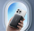 JOYROOM JR-W020 10000mah 20W Magnetic Wireless Mini Power Bank.