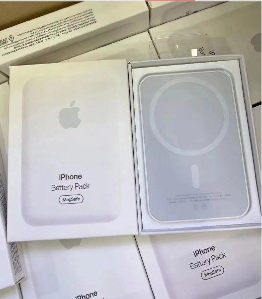 Fast Charging MagSafe Charger 15W Wireless Magnetic Mini Battery