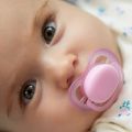 Philips Avent Ultra Air Pacifier 2 Pack - BPA-Free Dummy for Babies From 0-6 Months (model SCF085/02). 