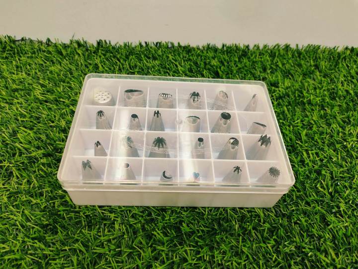 Silver%20Stainless%20Steel%2024%20Pcs%20Cake%20Decorating%20Nozzle%20Set.%20-%20Image%207