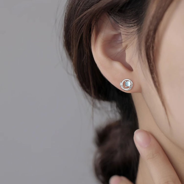 Light%20luxury%20micro%20inlaid%20zircon%20surround%20stud%20earrings%20women's%20simple%20fashion%20exquisite%20elegance%20S925%20silver%20pin%20earrings%20net%20red%20earrings%20trend%20-%20Image%204