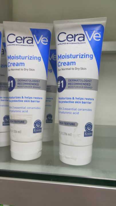 CeraVe%20Moisturizing%20Cream%20For%20Normal%20To%20Dry%20Skin%20236ml%20(USA)%20-%20Image%202