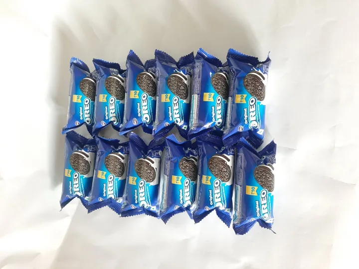 OREO%20Any%20Flavour%20Cream%20Chocolate%20Biscuit%20-%20Pack%20Of%2012%20(43.2gm%20Each)%20-%20Image%205