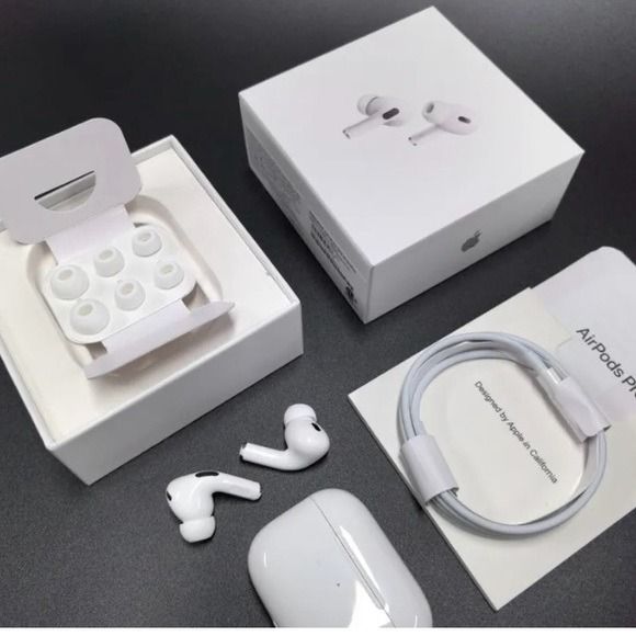 AirPods%20Pro%202nd%20Generation%20Wireless%20Charging%20wireless%20Earbuds%20made%20in%20dubai%20-%20Image%206