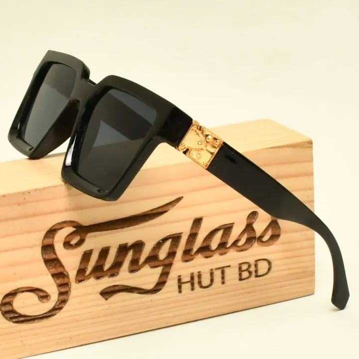 Heavy%20Stylish%20Black%20Sunglasses%20For%20Men%20-%20Sun%20Glass%20For%20Men%20-%20Image%203