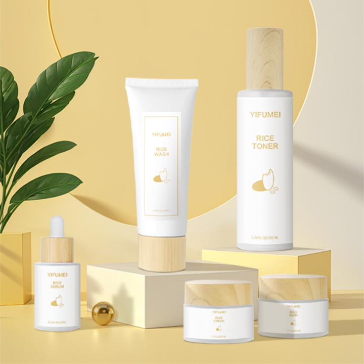 Rice 5-Pcs Facial Kit Face Skin Care Set Moisturizing Brightening Lifting Deep Facial Cleanser for Young Glowy Korean Skin