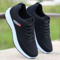 One piece of dropshipping 2023 new men's shoes breathable casual black men's shoes running shoes soft-soled shoes mesh sneakers. 
