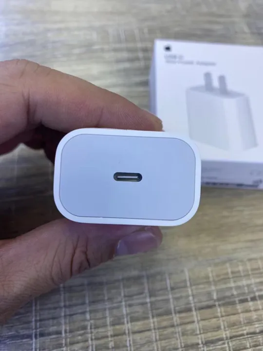 for%20APPLE%20IPHONE%2018%20watt%20charger%20(adapter+cable)%20-%20Image%205
