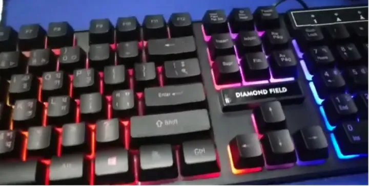 RGB%20PRO%20GAMING%20KEYBOARD%20With%20Led%20Key%20and%20Bangla%20-%20Image%204