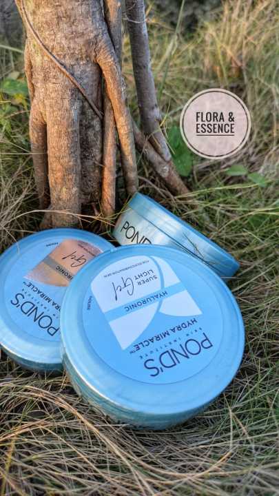 POND'S%20Super%20Light%20Gel%20Oil-Free%20Moisturize%20with%20Hyaluronic%20Acid%20&%20Vitamin%20E%20(Original%20Indian)%20-%20Image%203