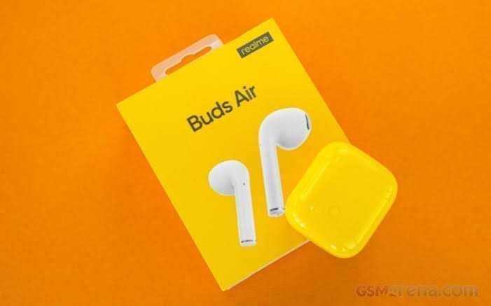 Air%20Buds%20Realme%20Headphone%20Bluetooth%205.0%20on%20Earphone%20-%20Image%204
