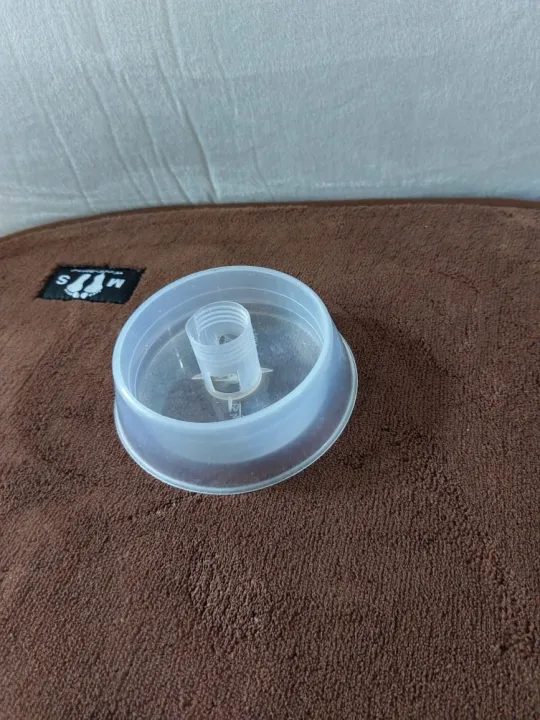 Bottle%20Water%20Pot%20for%20Bird%20-%202%20Pieces%20-%20Image%206