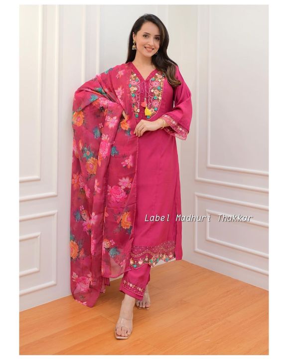New exclusive designed VIP Linen Ambutari Les Work 3 Piece For Stylish Women/Girls