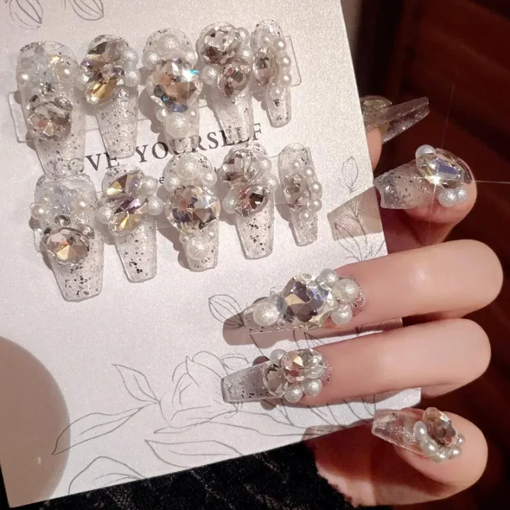 Glitter%20Large%20Crystal%20False%20Nails%2024pcs%203D%20Rhinestone%20Pearl%20Decor%20Bride%20Nail%20Patch%20Shiny%20Korean%20Style%20Artificial%20Nail%20Tips%20-%20Image%204