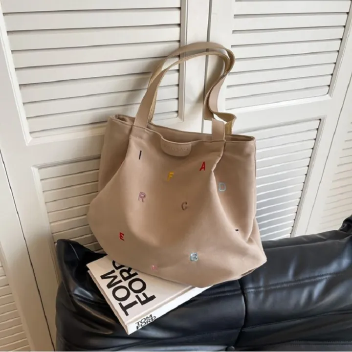 Embroidered%20Tote%20Bag%20Durable%20Portable%20Canvas%20Shoulder%20Bag%20Large%20Capacity%20Fashion%20Storage%20Bag%20for%20Casual%20Grocery%20Shopping%20Book%20Carrying%20Women%20Accessory%20Pouch%20-%20Image%203