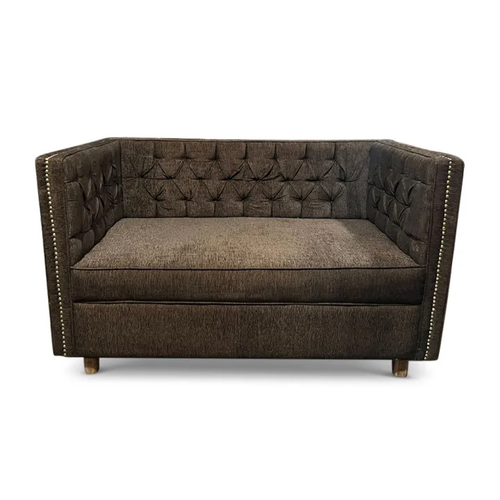 Chesterfield%20Two%20Seater%20Wooden%20Velvet%20Sofa%20-%20Image%203