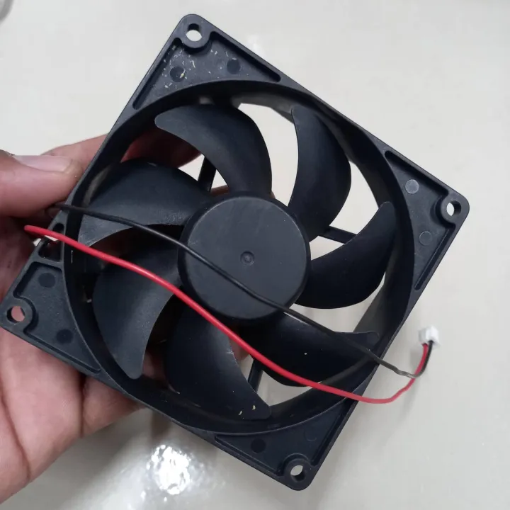 4%E2%80%B3%20Inch%2012V%20Cooling%20Fans%204%20Inches%20DC%2012V%2090x25mm%20Heatsink%20Cooler%20Cooling%20Fan%20Radiator%20Heat%20Dissipation%20Fan%20With%20Cables%20-%20Image%203