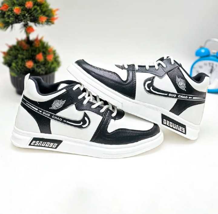 Premium%20skateboard%20shoes%20Collection%202024%20Better%20Choice%20Stylish%20And%20Fashionable%20Exclusive%20Sneakers%20For%20Man%20by%20Trendy%20Man%20women%20-%20Image%204